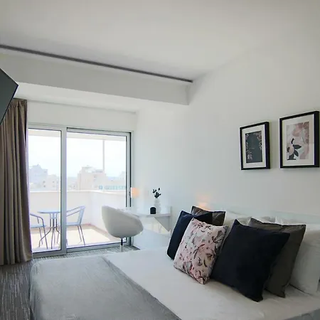 Apartment Phaedrus Living: Luxury 508 Nicosia